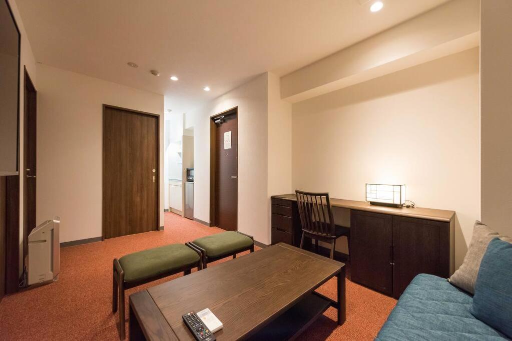 Serorin Light Hotel Токио Екстериор снимка